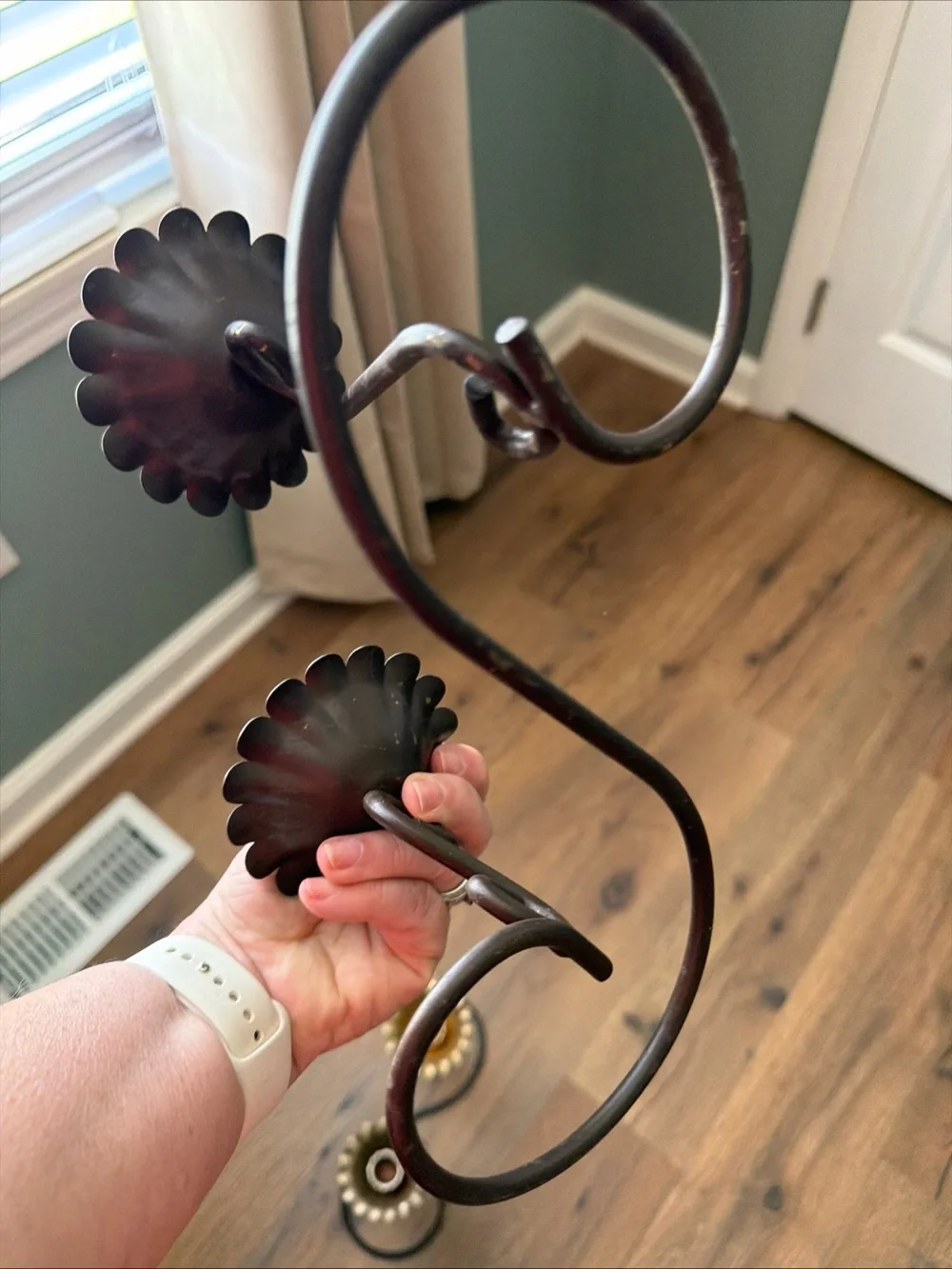 Source Unknown Gold and Brown Floral Wall Hooks